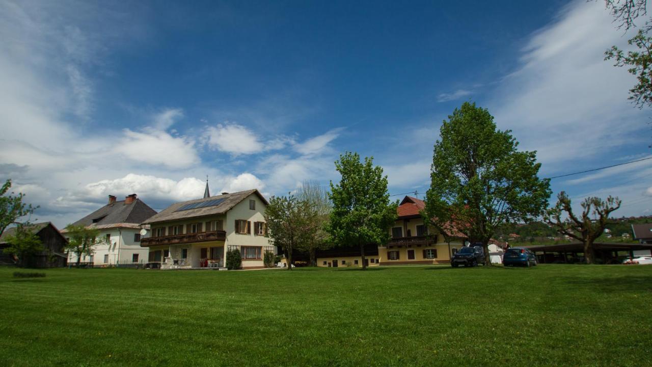 Gaestehaus Dobernig Sankt Niklas an der Drau Exterior photo
